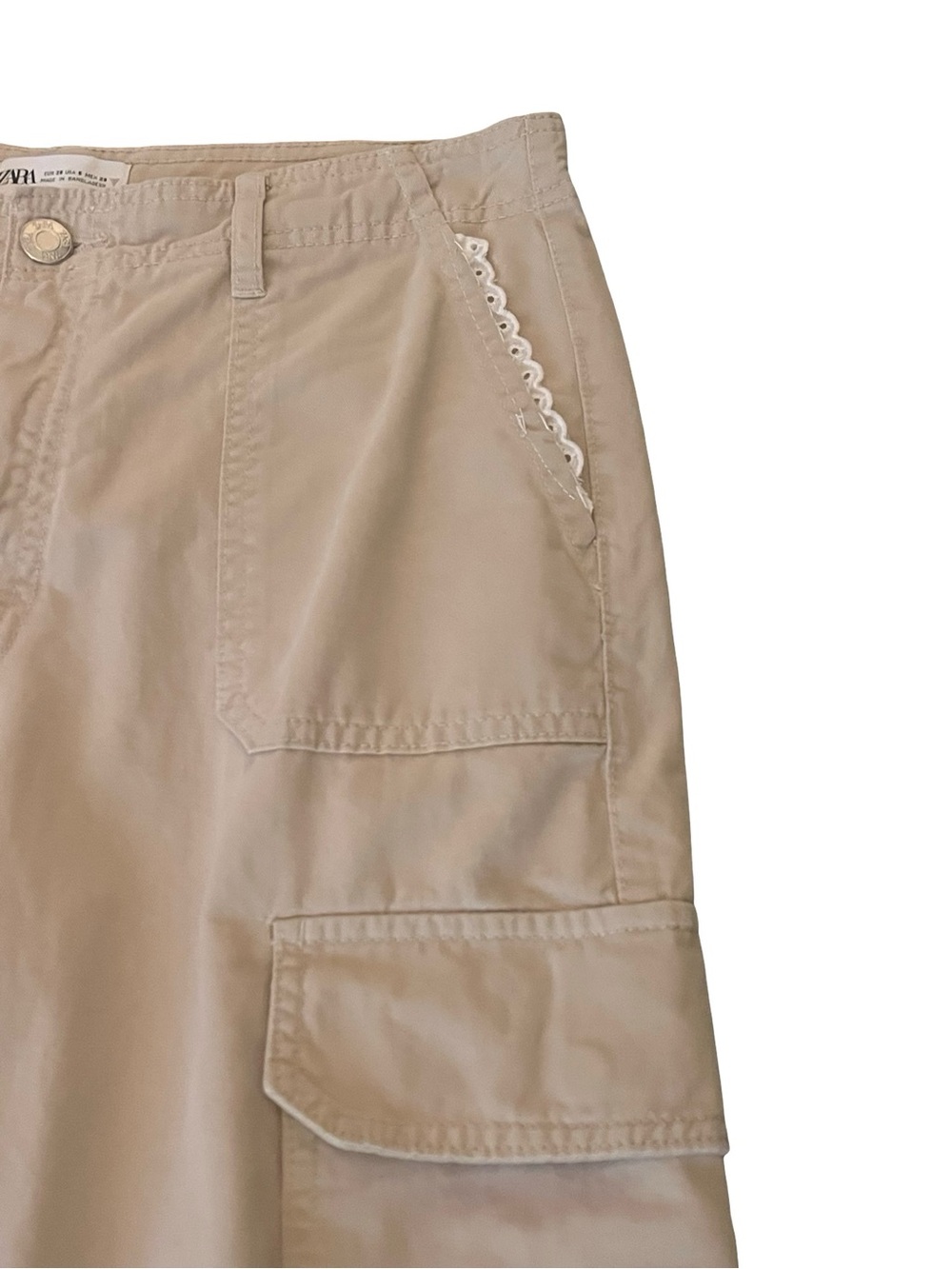 Upcycled with Vintage Lace Zara Beige Wide-Leg Cargo Pants - Picture 4 of 4